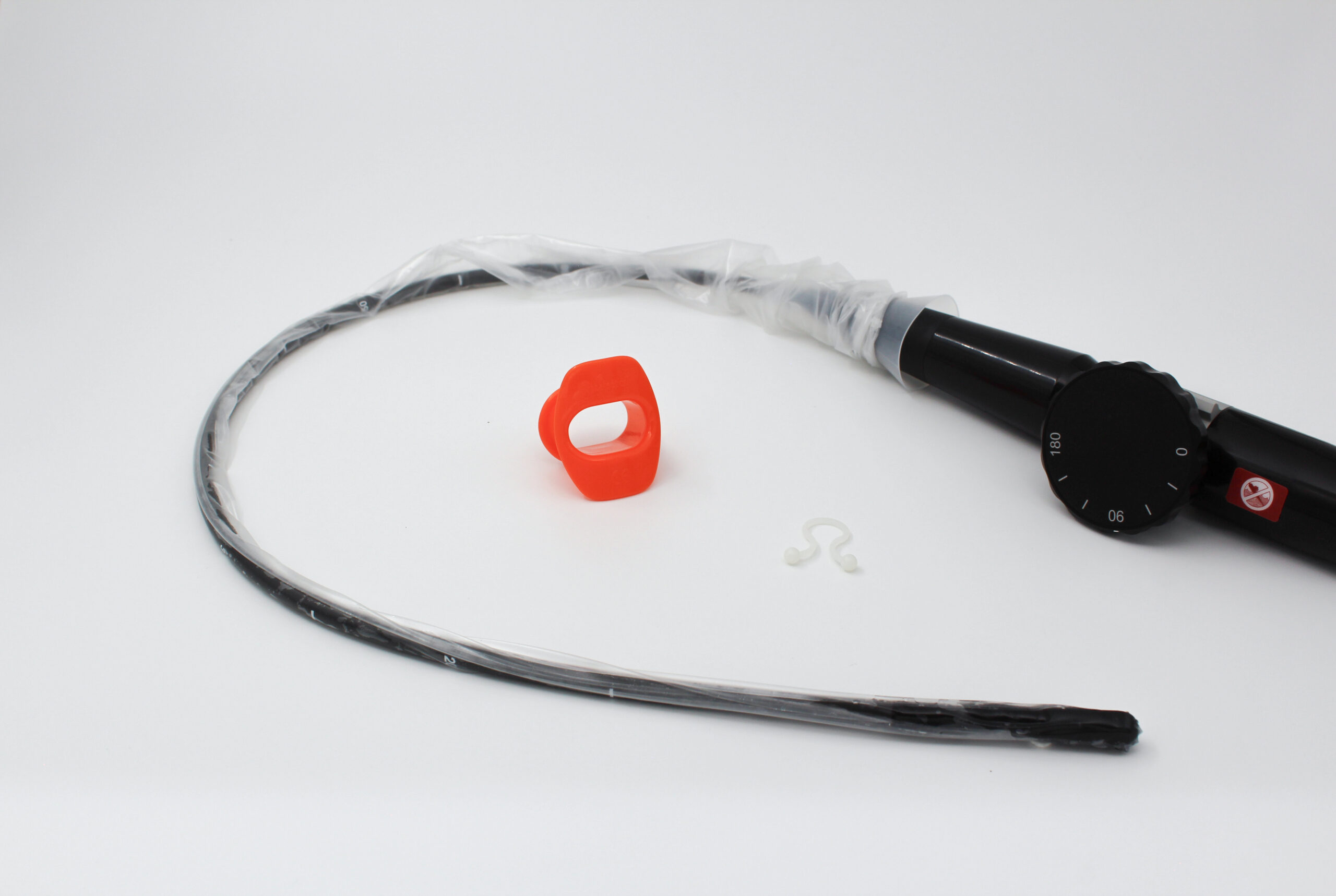 Ultrasound transducer cover met biteguard